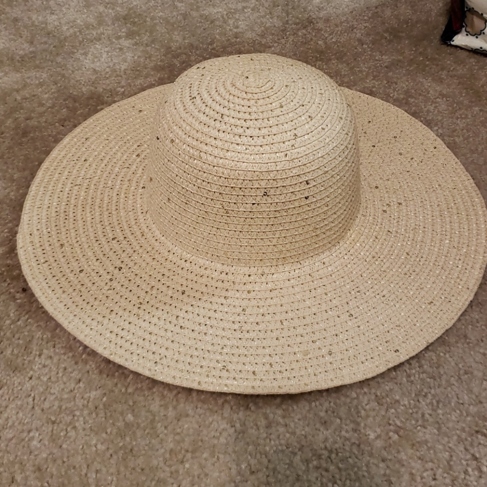 Sun hat
